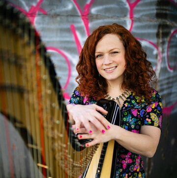 Hire Rachael Brentwood Harpist with Encore