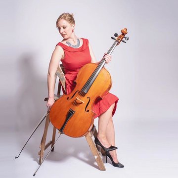 Hire Margit Zwan Cellist with Encore