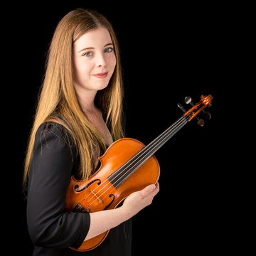 Hire Iona Allan Violinist with Encore