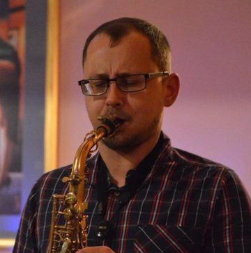 Hire Josef Stout Clarinettist with Encore