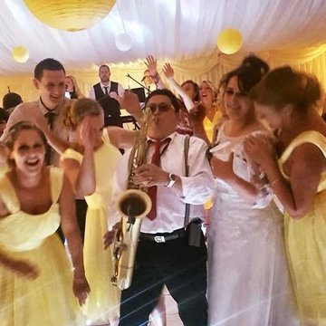 Hire Studio Ceilidh band with Encore