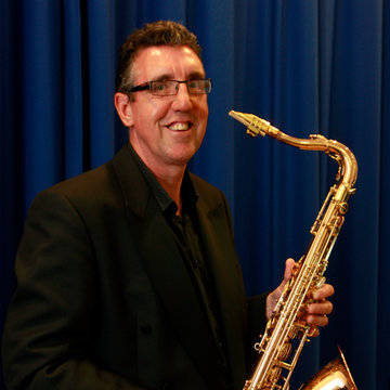 Hire Andrew Taylor Saxophonist with Encore