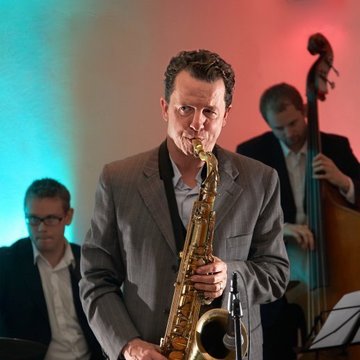 Hire Lynden Blades Saxophonist with Encore