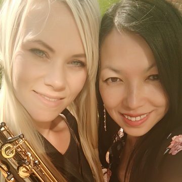 Hire Shirley Melanie Alto saxophonist with Encore