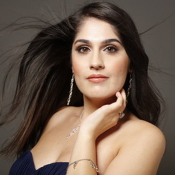 Hire Mehreen Shah Singer with Encore