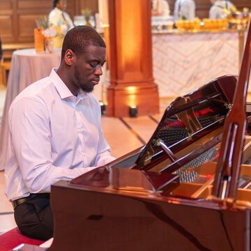 Hire Patrick Yeboah Pianist with Encore