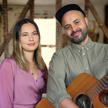 Hire Arabella Pop duo with Encore