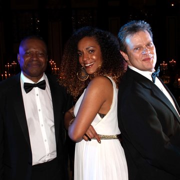 Hire Smooth Edge Jazz fusion band with Encore