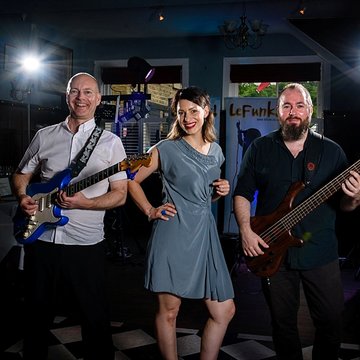 Hire LeFunk! Wedding and Party Band Pop band with Encore