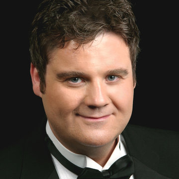 Hire Steven Goulden Singer (tenor) with Encore