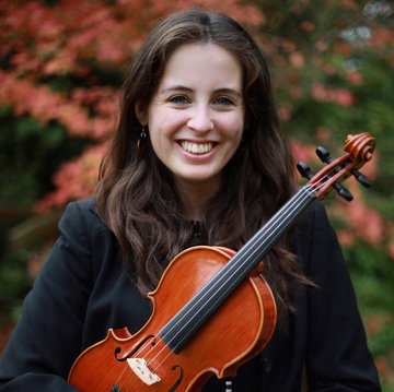 Hire Flora Fontanelli Violinist with Encore