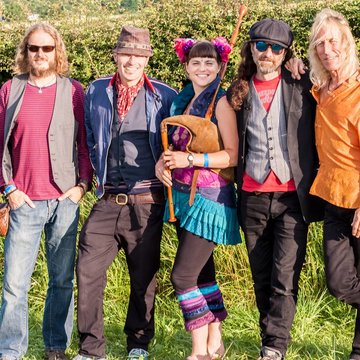 Hire Dragonsfly Folk band with Encore