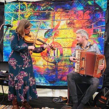 Hire Little Oak Ceilidh Band Folk band with Encore