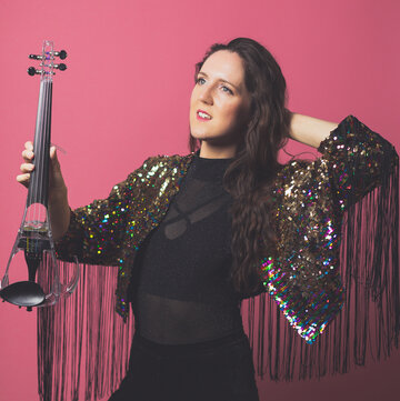 Hire Naomi Wilmshurst Electric violinist with Encore