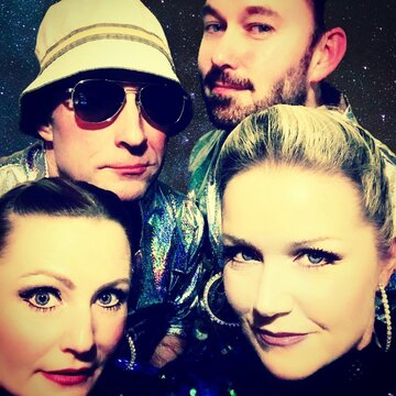 Hire RETRO-90s 90s tribute band with Encore