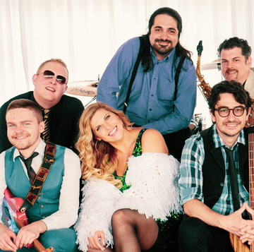 Hire GlitterBang! Party Band Wedding band with Encore