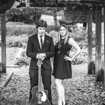 Hire Cadence Acoustic Pop duo with Encore