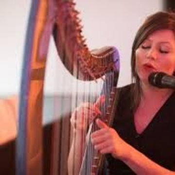 Hire Iona Thomas Harpist with Encore