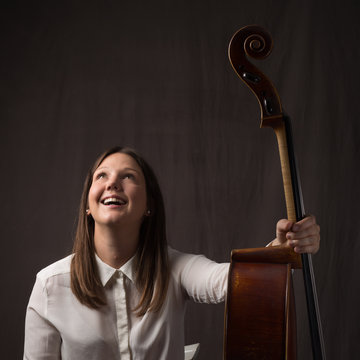 Hire Ruth Spargo Cellist with Encore