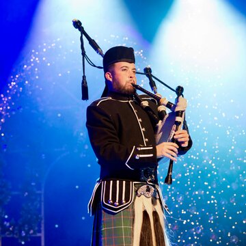 Bagpiper George 's profile picture