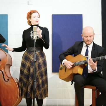 Hire La Java Swing Quartet Gypsy jazz band with Encore