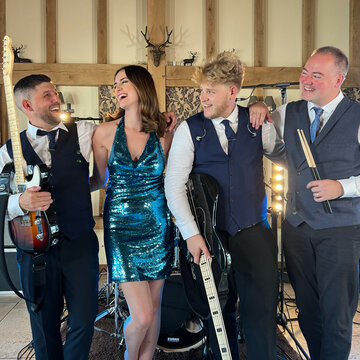 Hire Upbeat Street  Cover band with Encore