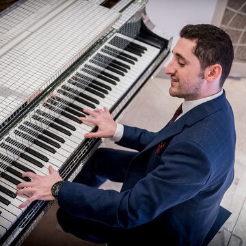 Hire Josh Nesbitt Pianist with Encore