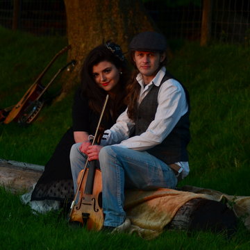 Hire Willow Station Acoustic duo with Encore