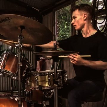 Hire Taras Pranskus Drummer with Encore
