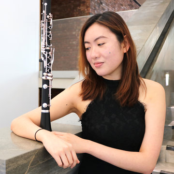 Hire Johanna Leung Bass clarinettist with Encore