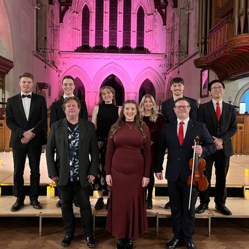 Hire Voces Tavae Choir with Encore