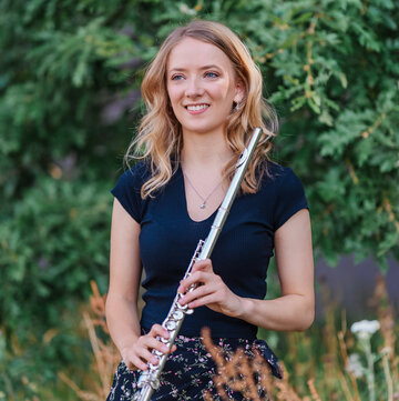 Hire Emily Hicks  Flautist with Encore