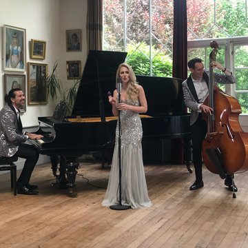 Hire Once Upon a Tune Jazz trio with Encore