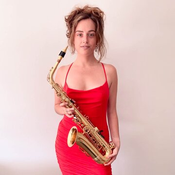 Hire RachelSax Alto saxophonist with Encore