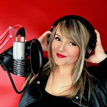 Hire Singama - Amanda L-ska Singer (soprano) with Encore