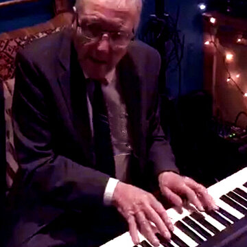 Hire Mike Kemp Trio Rat pack jazz band with Encore