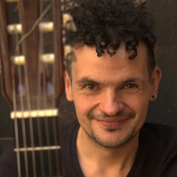 Hire Marc Burguera Spanish guitarist with Encore