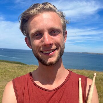 Ollie The Barefoot Drummer's profile picture