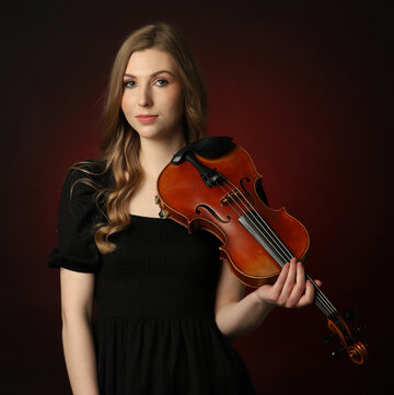 Hire Pippa Griffin Electric violinist with Encore
