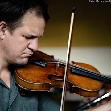 Hire Bradon Smith Violinist with Encore