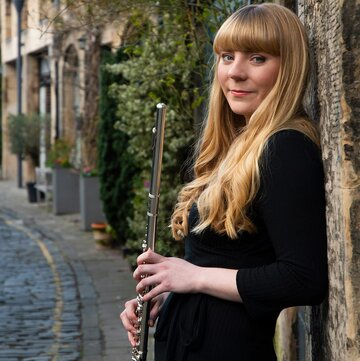 Hire Sarah Alto saxophonist with Encore