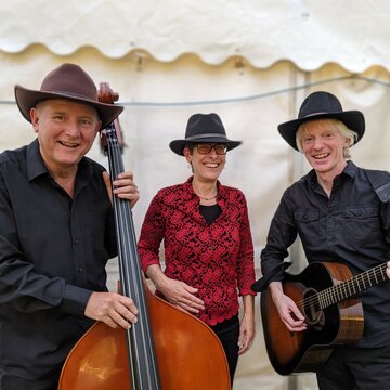 Hire Westbound Piccadilly Acoustic trio with Encore