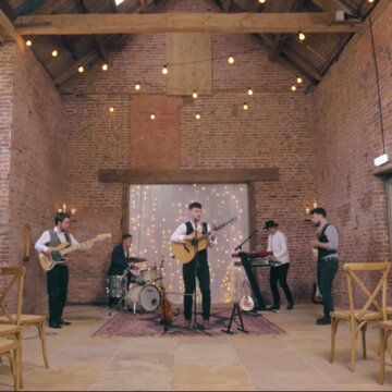 Hire Emerald Skye Acoustic band with Encore