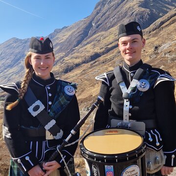 Hire Drum+Drones Pipe band with Encore