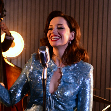 Hire Laura Jean Jazz singer Singer with Encore