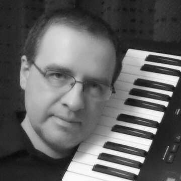 Hire Roger Paul Organist with Encore