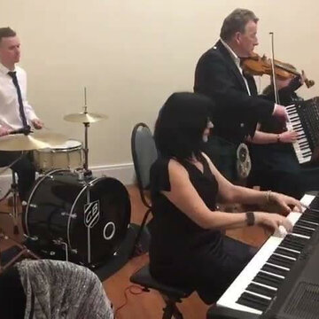 Hire MacDonald Ceilidh Caller/Band Classical ensemble with Encore