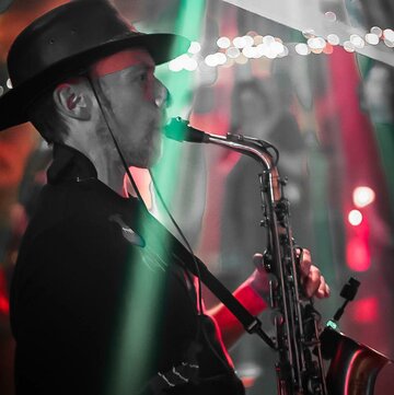 Hire SaxoPhoney Michael Alto saxophonist with Encore