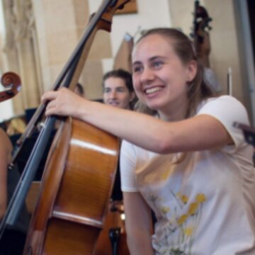 Rebekah Clarke- Cellist's profile picture