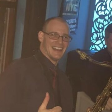 Hire Rusty Keys Alto saxophonist with Encore